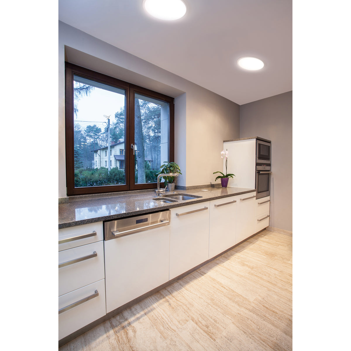 Plafonnier Carme IP44, LED intégrée