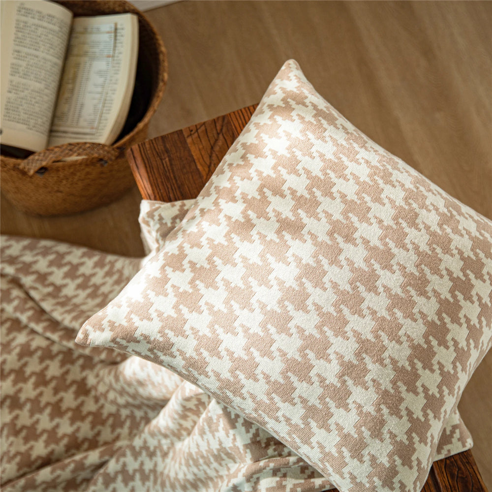 REGINA British Classic Houndstooth Pillowcase Elegant Home Decor Sofa Couch Bed Cushion Cover 45*45 Soft Throw Pillow Cover Case | Designix - Coussin    - https://designix.fr/