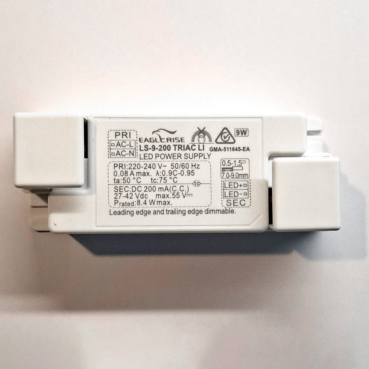 3686 alimentation pour spot encastré 9 W LS-9-200