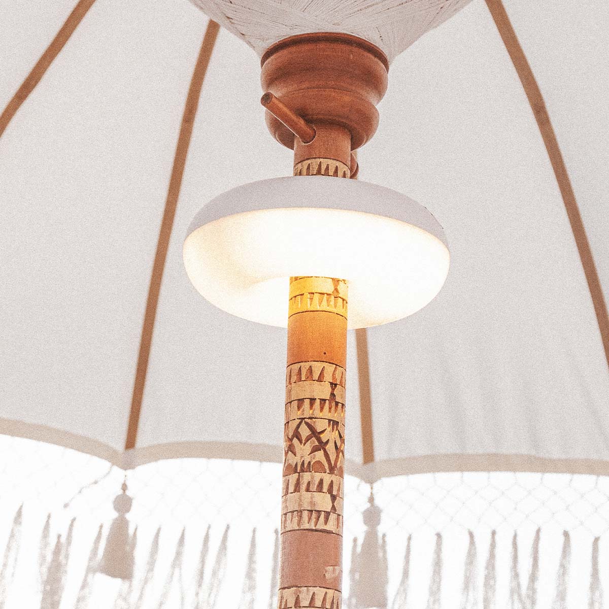 Lampe portative rechargeable Lima pour parasol