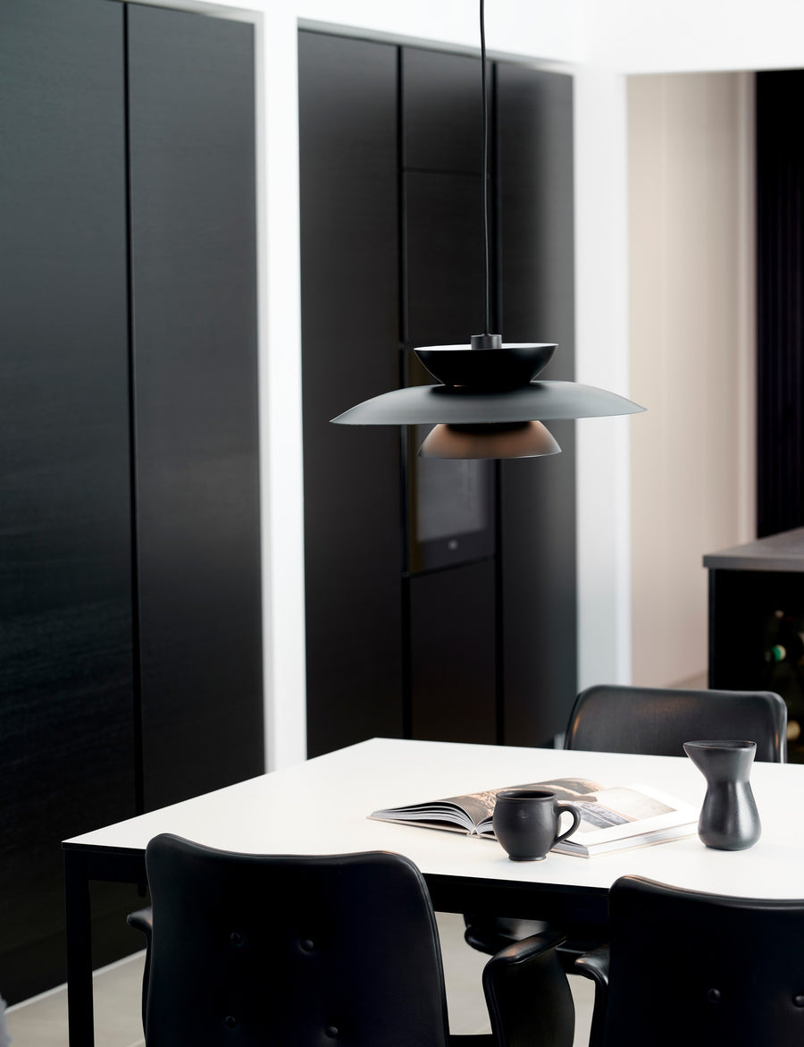 Suspension Carmen 45 noire