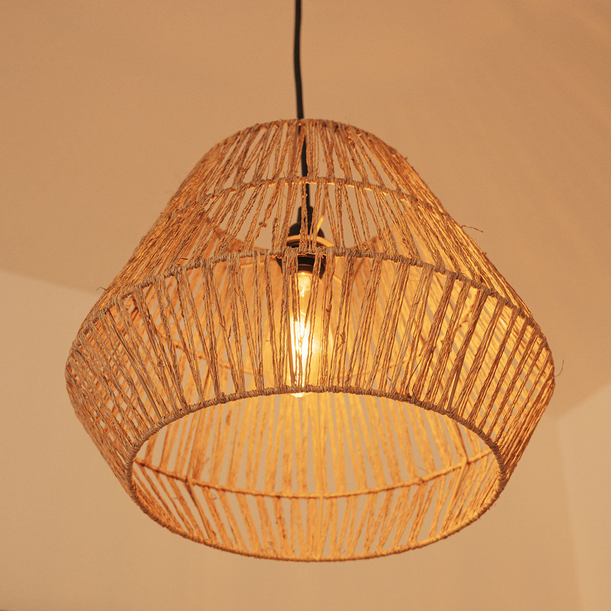 Suspension Sisine Hang en fibres naturelles