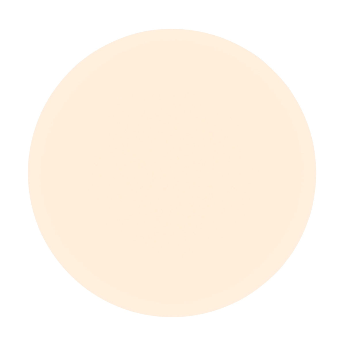 Gros plan du diffuseur circulaire blanc et uniformément éclairé du plafonnier