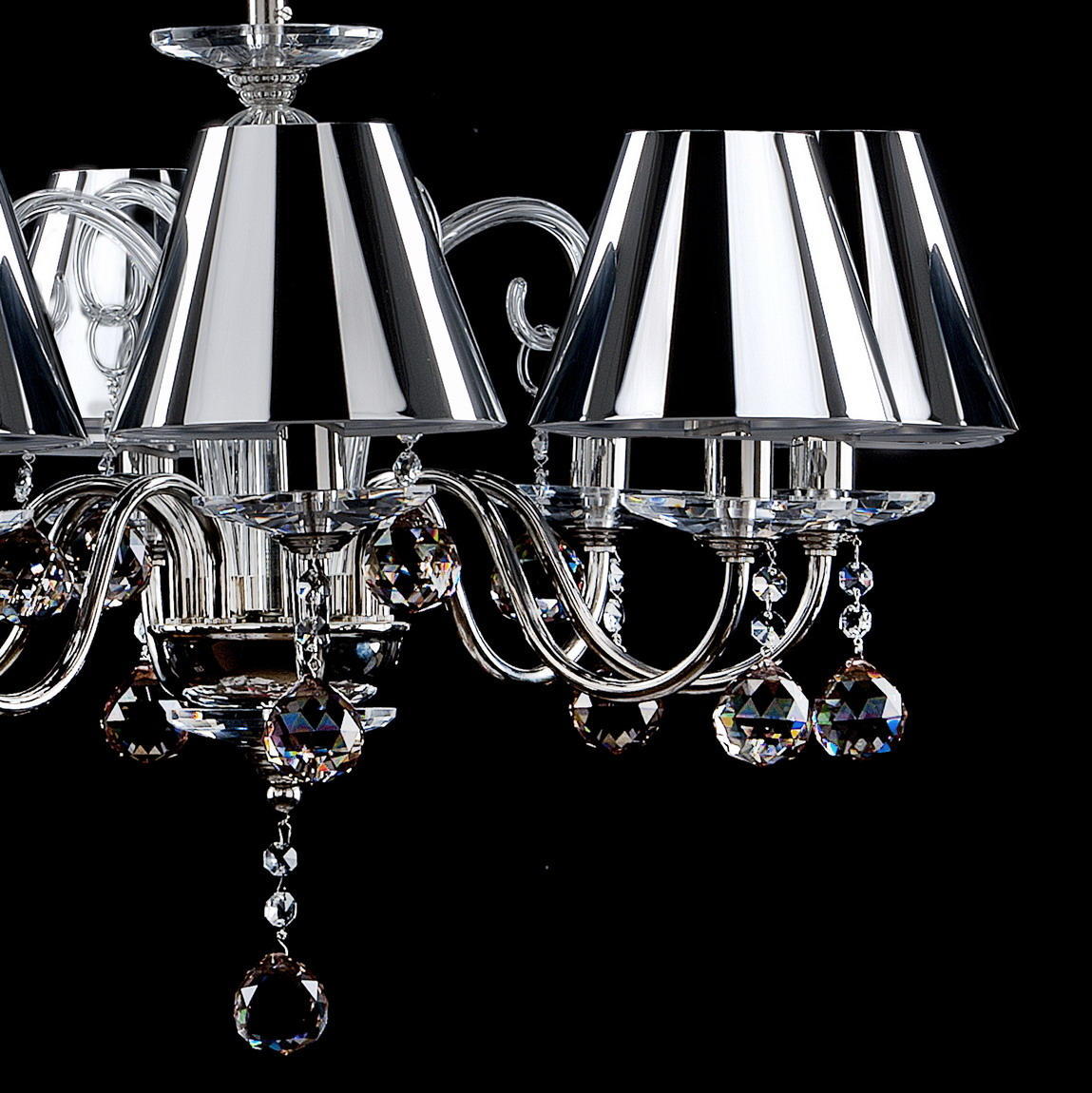 Lustre AL161