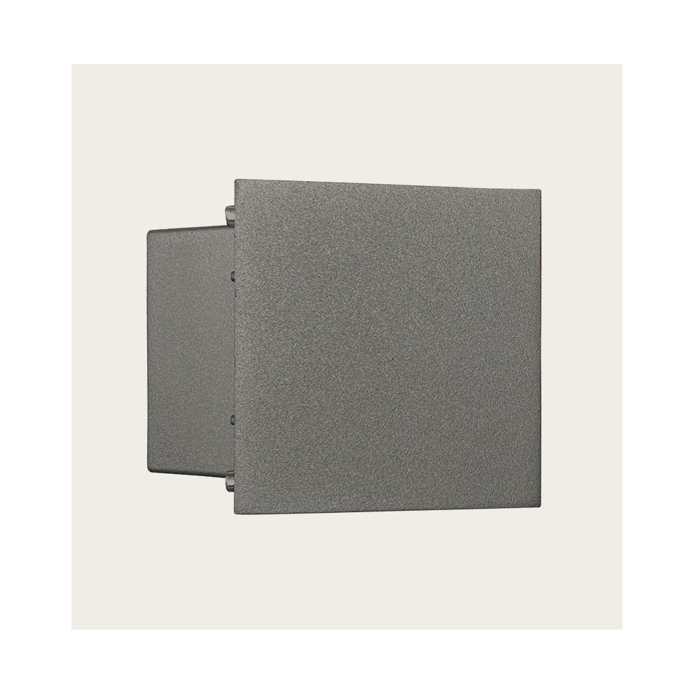 Profil latéral montrant l'épaisseur du boîtier graphite et sa platine murale.