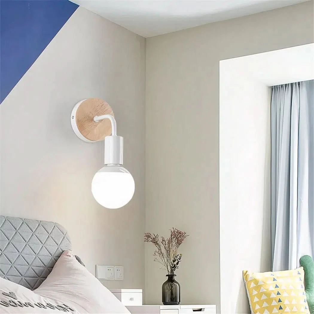Applique Murale Blanche en Fer Forgé Moderne Minimaliste | Lyla - Designix Applique Murale