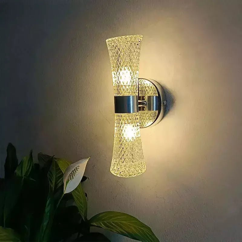 Applique Murale Longue Verticale Moderne | Rayon de Lune - Designix Applique Murale Argent Blanc Chaud (3200K)