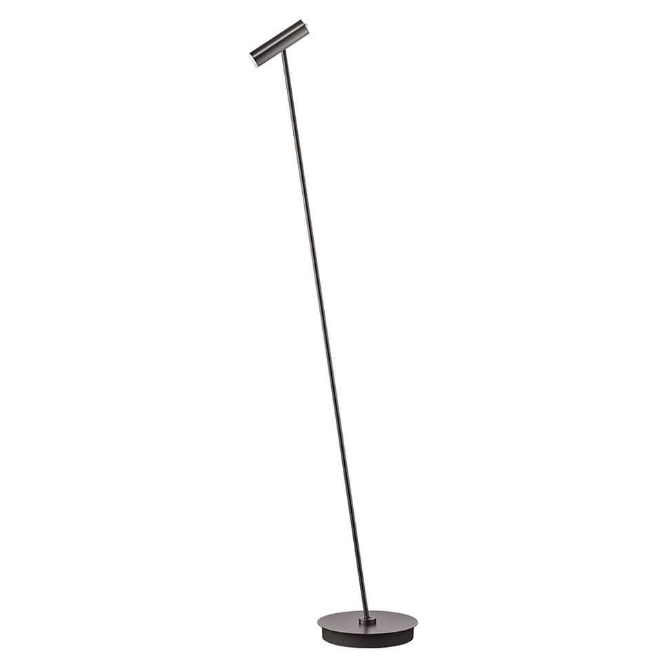 Lampadaire fin à tête cylindrique inclinée et base ronde, vu de face sur fond blanc.