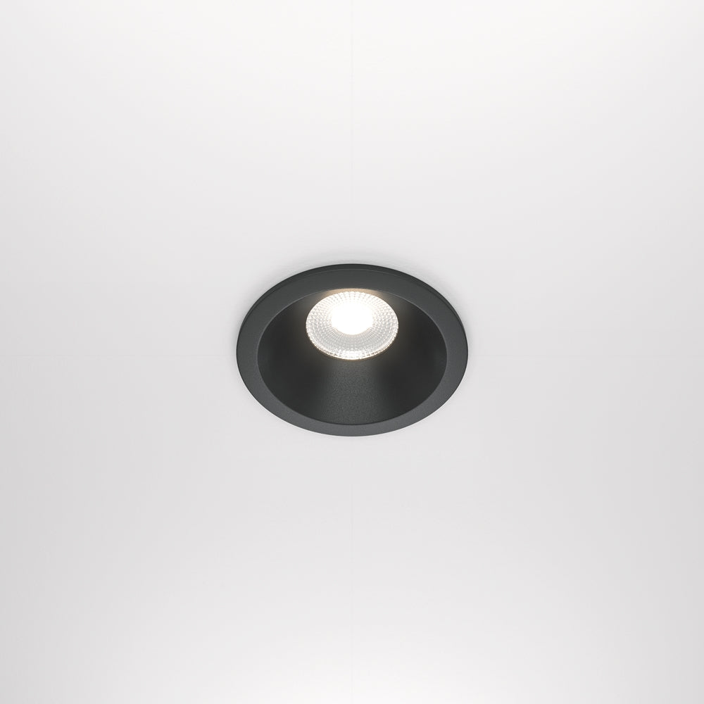 Zoom Spot noir