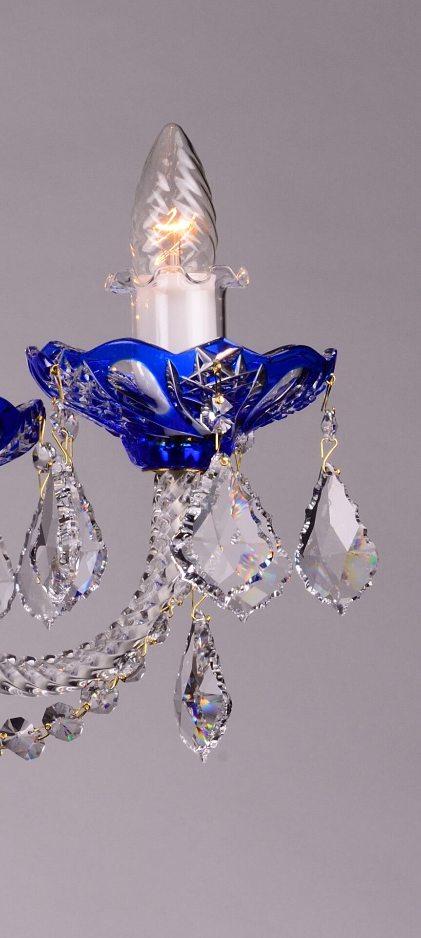 Lustre en cristal LLCH05-BLUE-SP