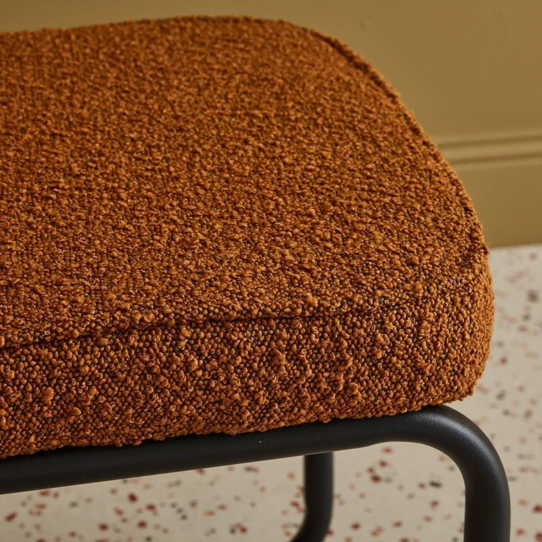 Chaises Cantilever Bouclette Ocre | Ylang - Designix Chaises