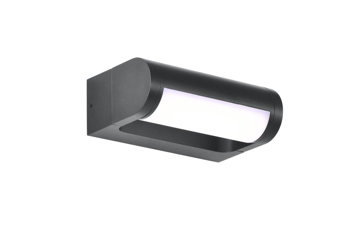 Second angle rapproché montrant le boîtier graphite et la coque cintrée du bloc