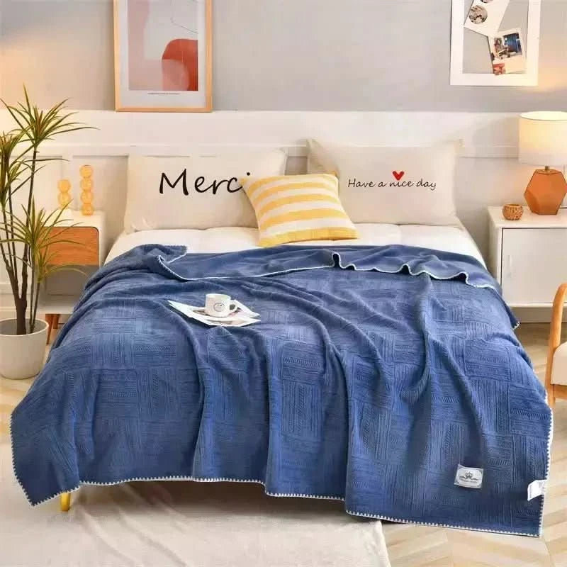 Couverture Légère Été | Plush - Designix Couette Bleu Marine 100x150cm