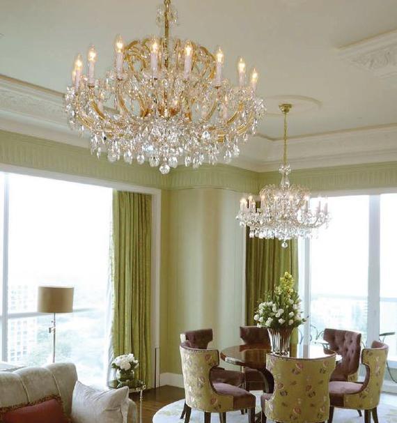 Lustre Marie-Therese APL078