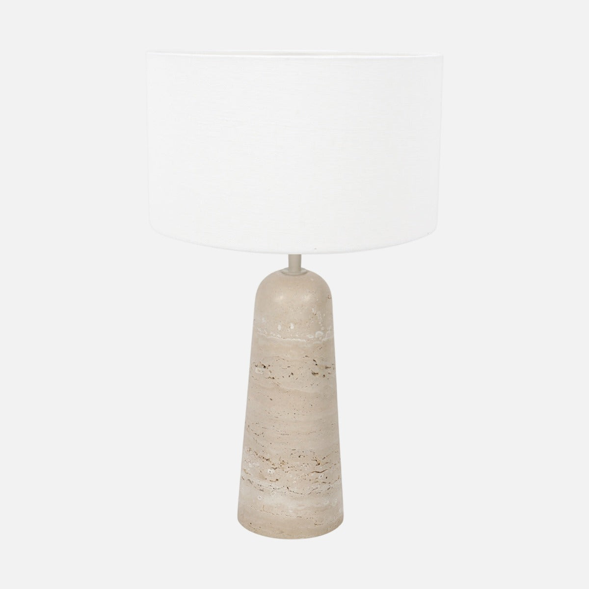 Lampe de chevet travertin Travino vue d'ensemble, pied conique en pierre et abat-jour lin blanc