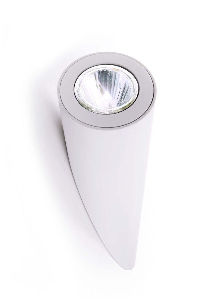 Détail du haut de l’applique avec réflecteur et source lumineuse intégrée