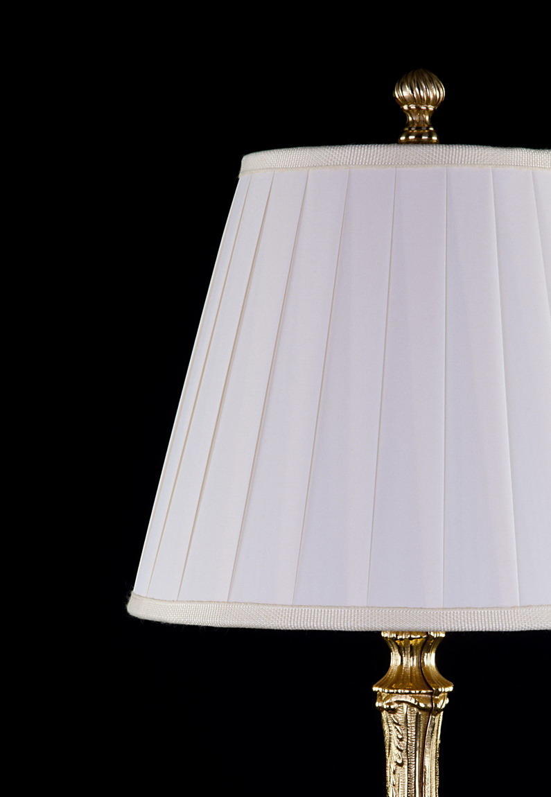 Lampe a poser S319