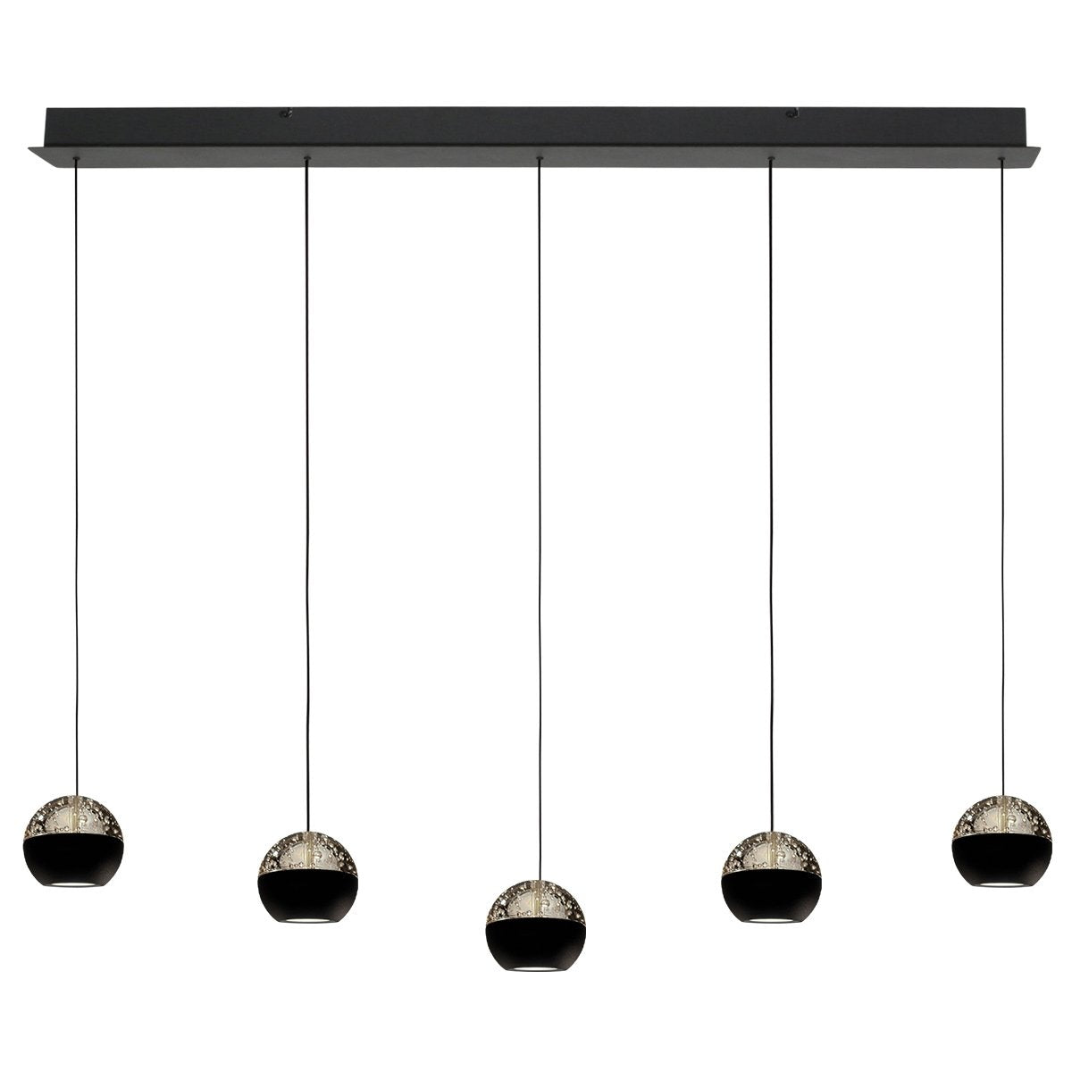 Suspension noire à cinq globes alignés sur une longue barre rectangulaire