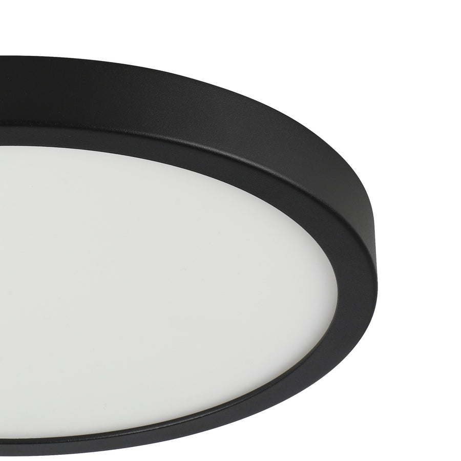 Détail de la finition, bord noir mat et verre blanc dépoli