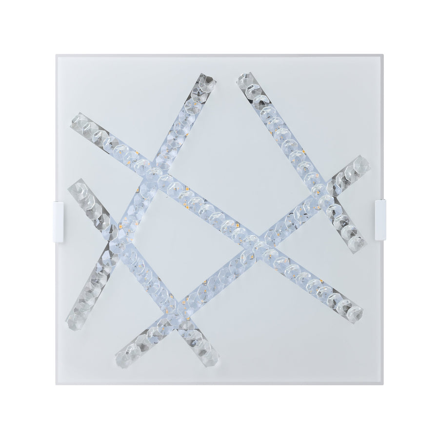 Vue de face du luminaire carré blanc avec croisillons en cristal sur fond blanc