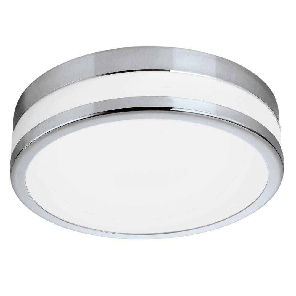 Vue de face du plafonnier rond à cerclage chromé et diffuseur blanc opale.