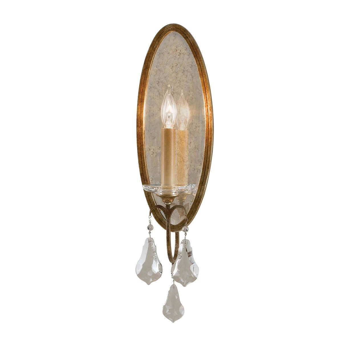 Applique murale ovale avec miroir, bougie et pampilles en cristal sur fond blanc.