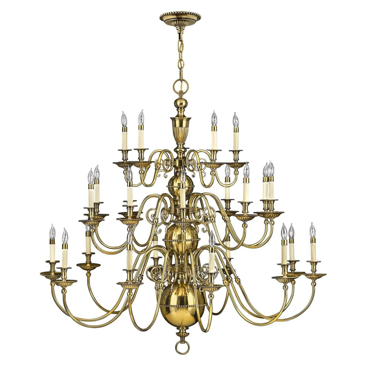 Lustre en laiton doré à dix-huit bras, vue de face sur fond blanc