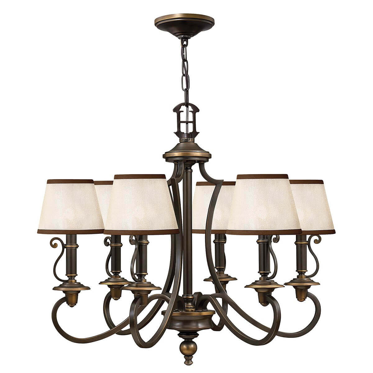Lustre six lumières en bronze avec abat-jours en tissu clair, vue de face sur fond blanc