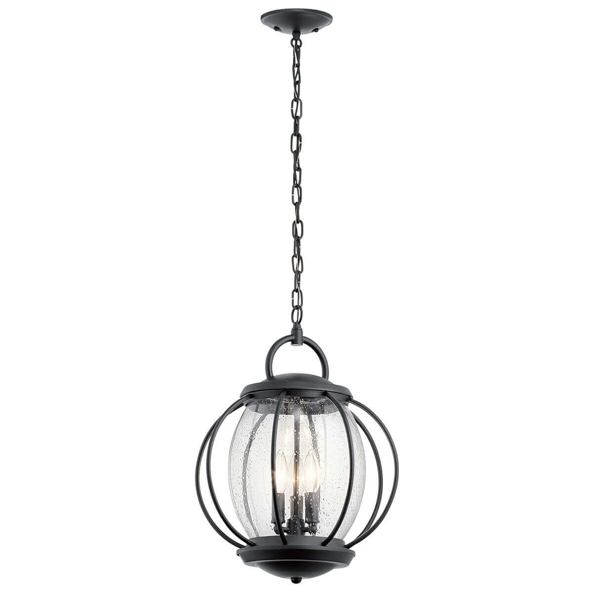 Suspension extérieure noire avec chaîne, verre sphérique et trois ampoules bougies.