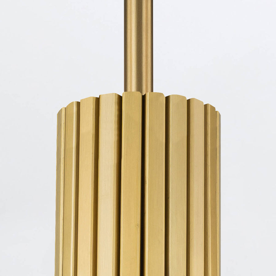 Détail du haut du luminaire et de la fixation sur tige