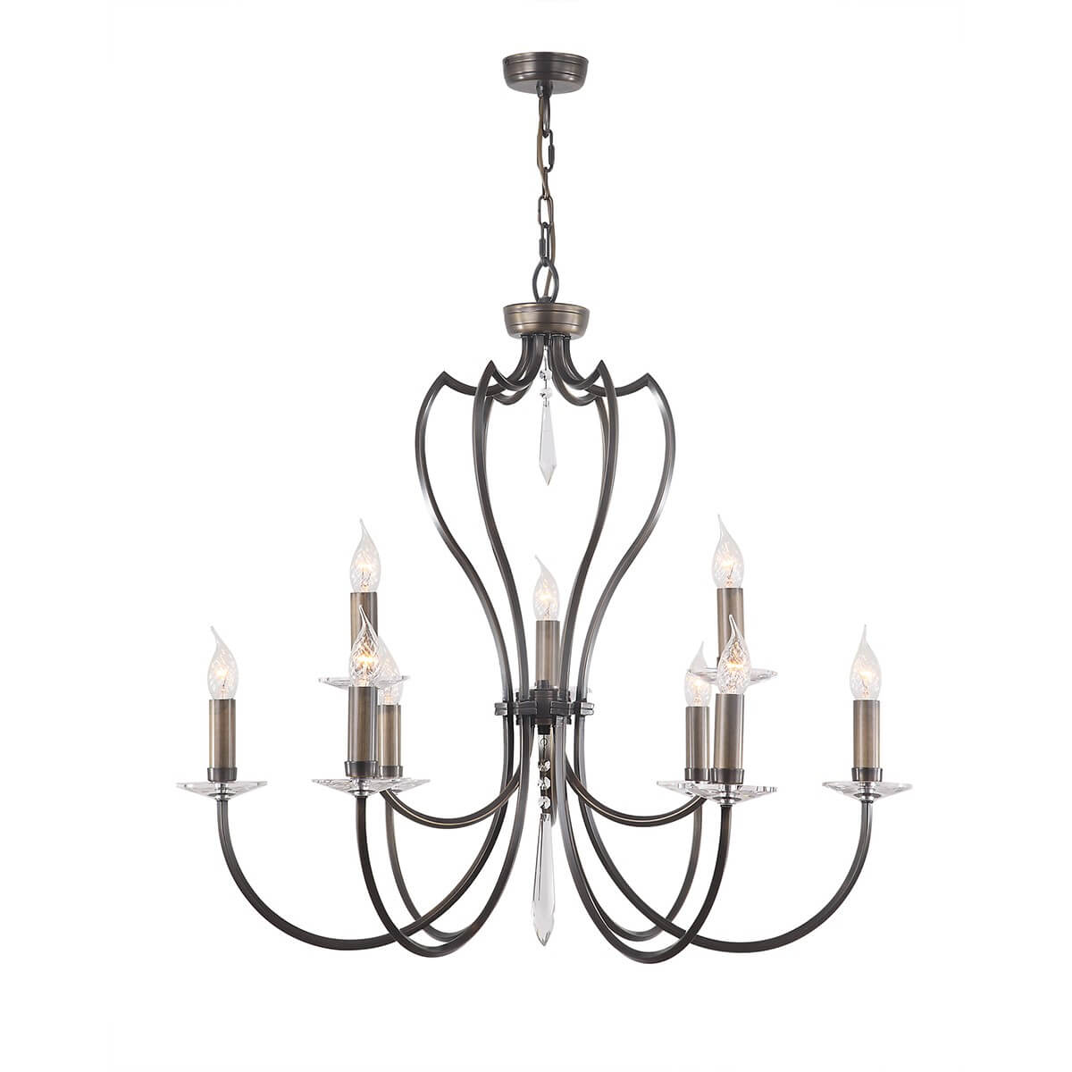Lustre neuf lumières en bronze foncé, bras courbés et cristaux taillés, vu de face