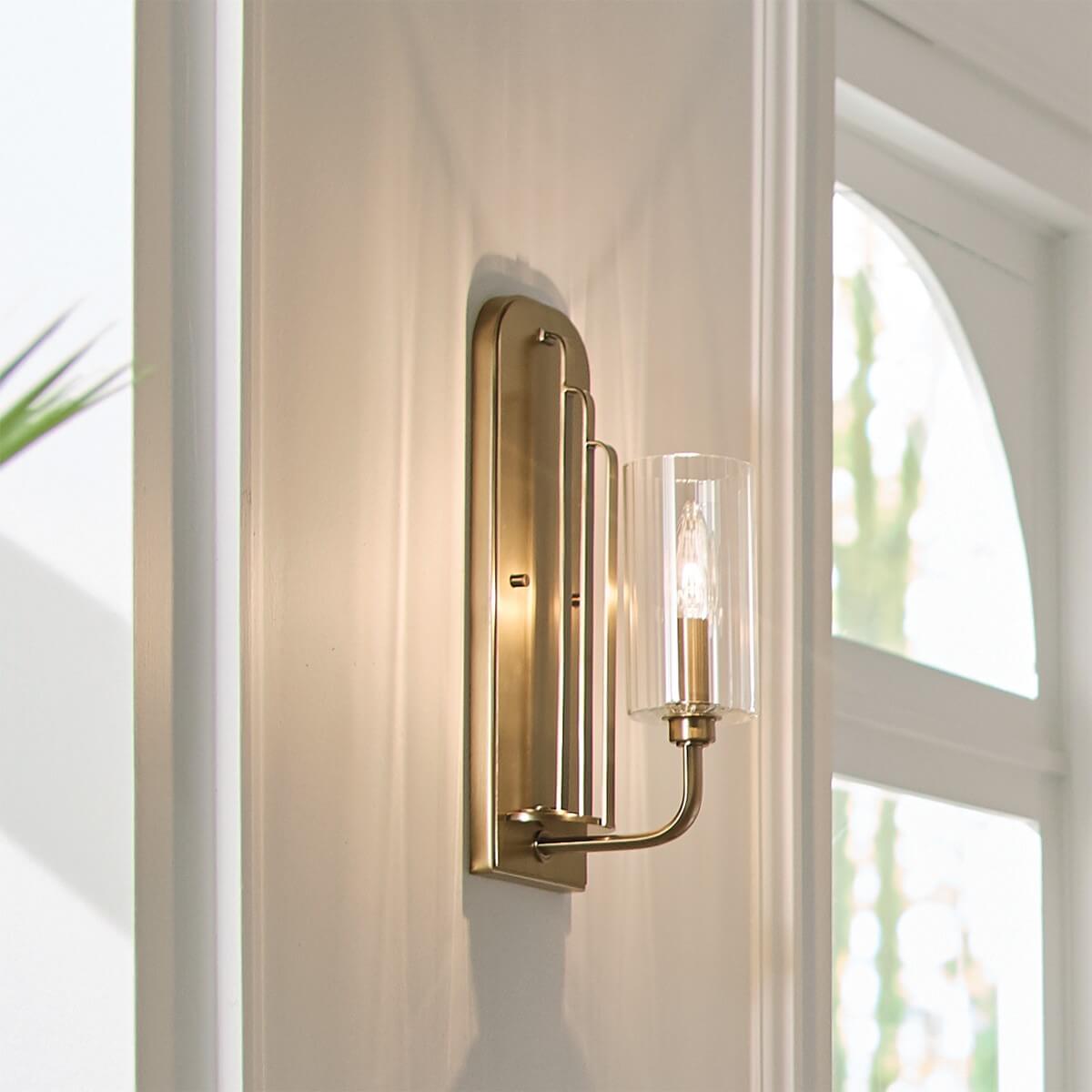Applique murale Kimrose bois et laiton, verre