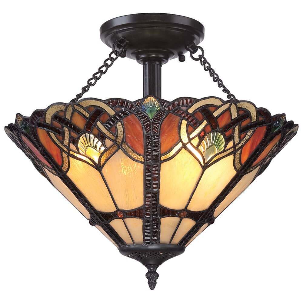 Plafonnier Tiffany complet vu de face sur fond blanc, coupole en verre sertie.