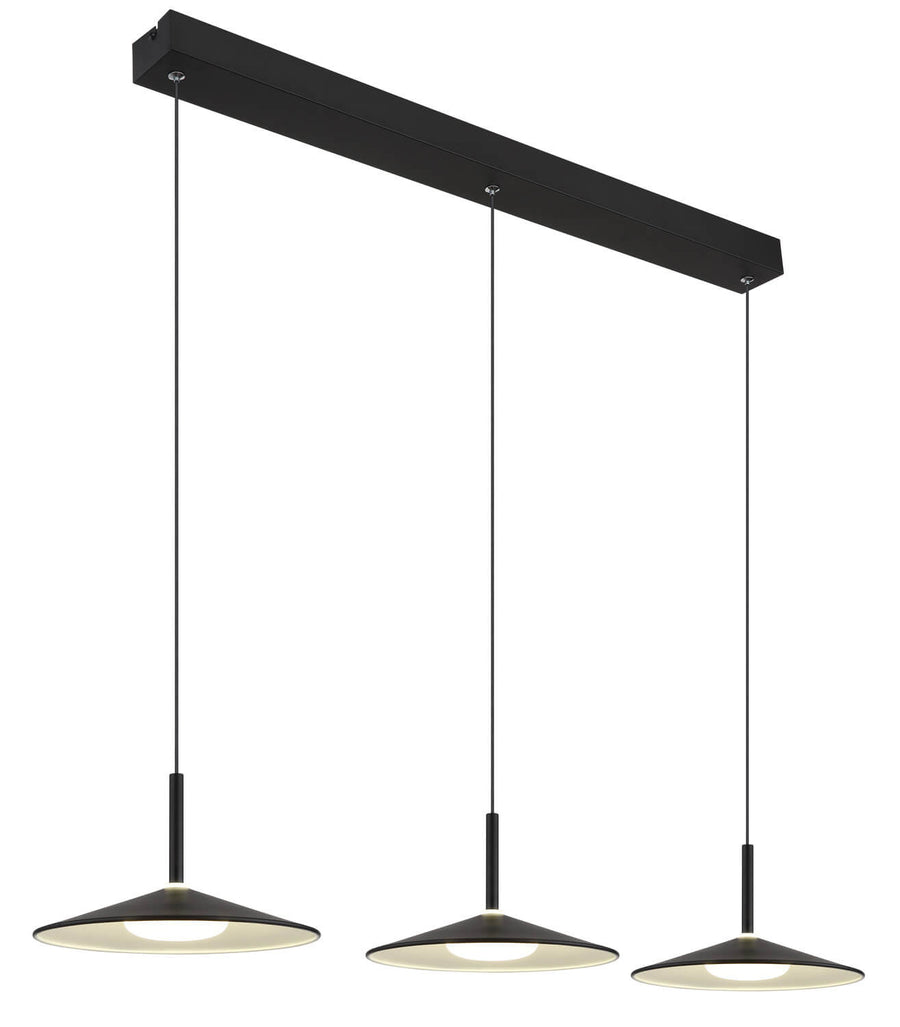 Suspension noire mat avec barre rectangulaire et trois abat-jours coniques, vue en angle.
