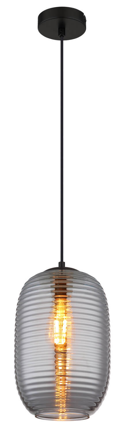 Vue en pied du luminaire, câble fin et rosace ronde de couleur noire.