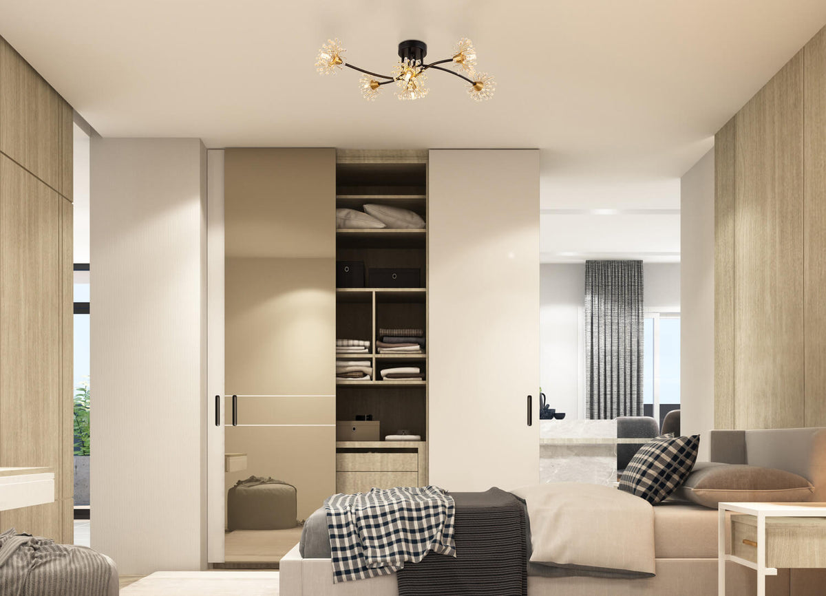 Mise en ambiance du plafonnier allumé dans une chambre avec dressing et lit