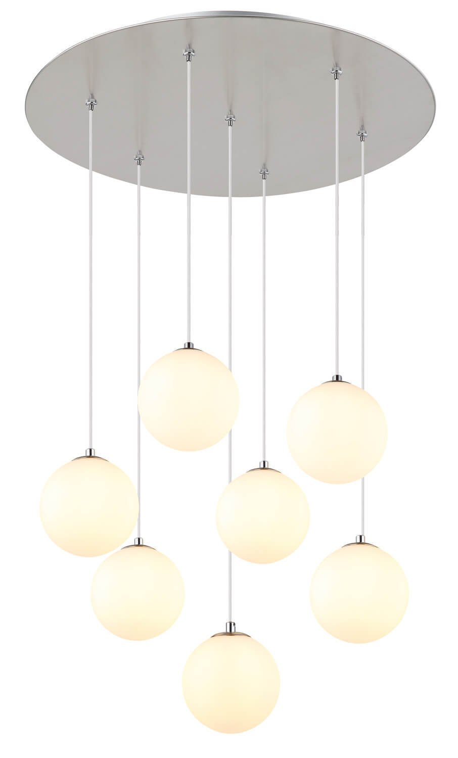 Vue rapprochée du luminaire éteint, détaillant les sept globes blancs