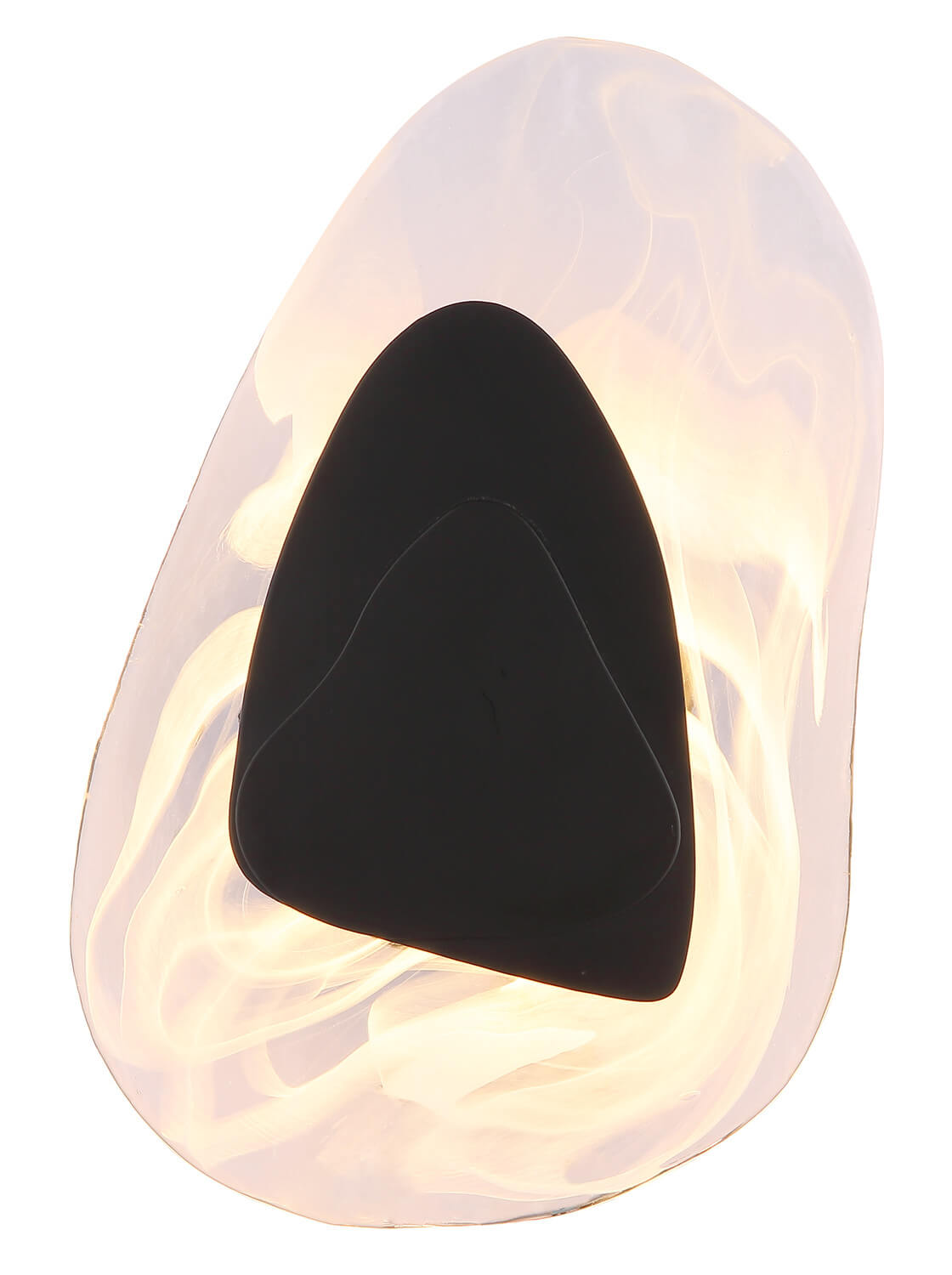 Vue frontale de l'applique allumée diffusant une lumière chaude à travers le verre