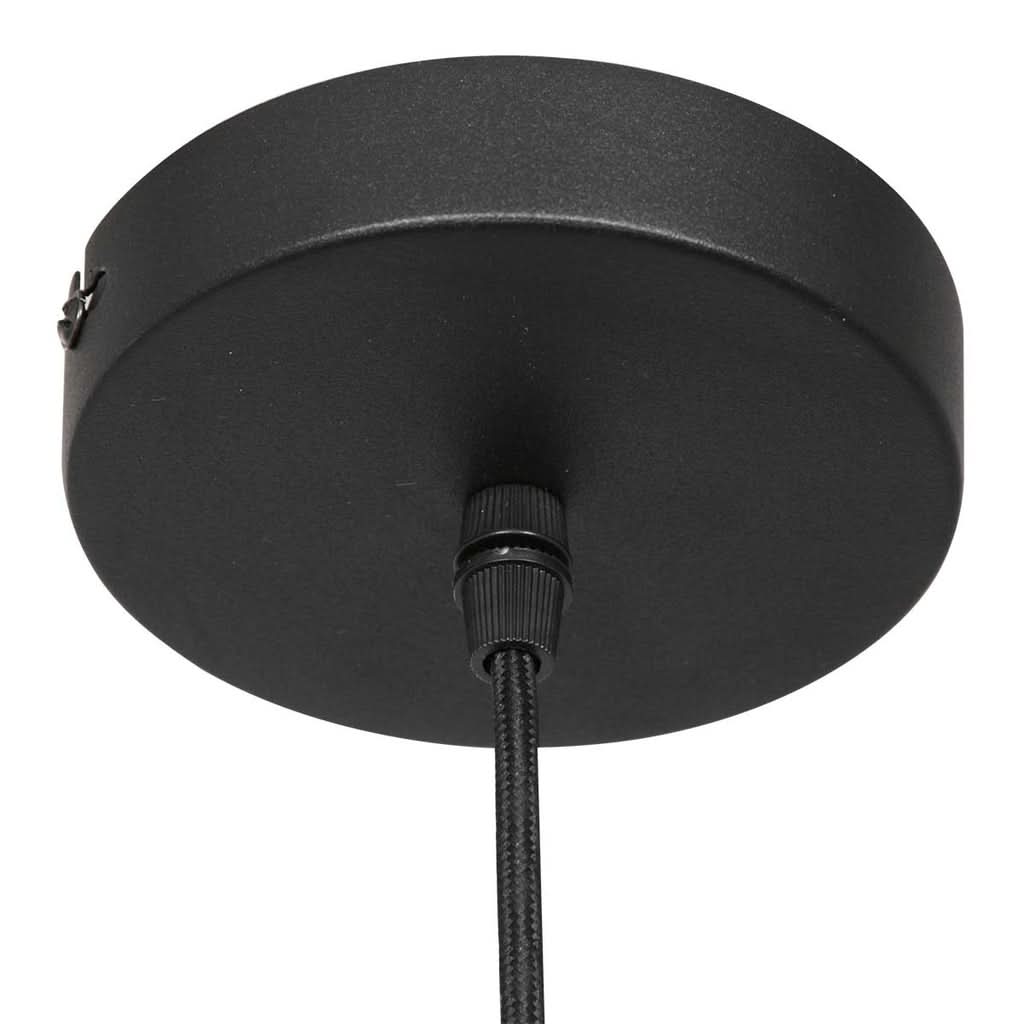 Suspension verre ambré salon, reflets miel du globe et finition laiton