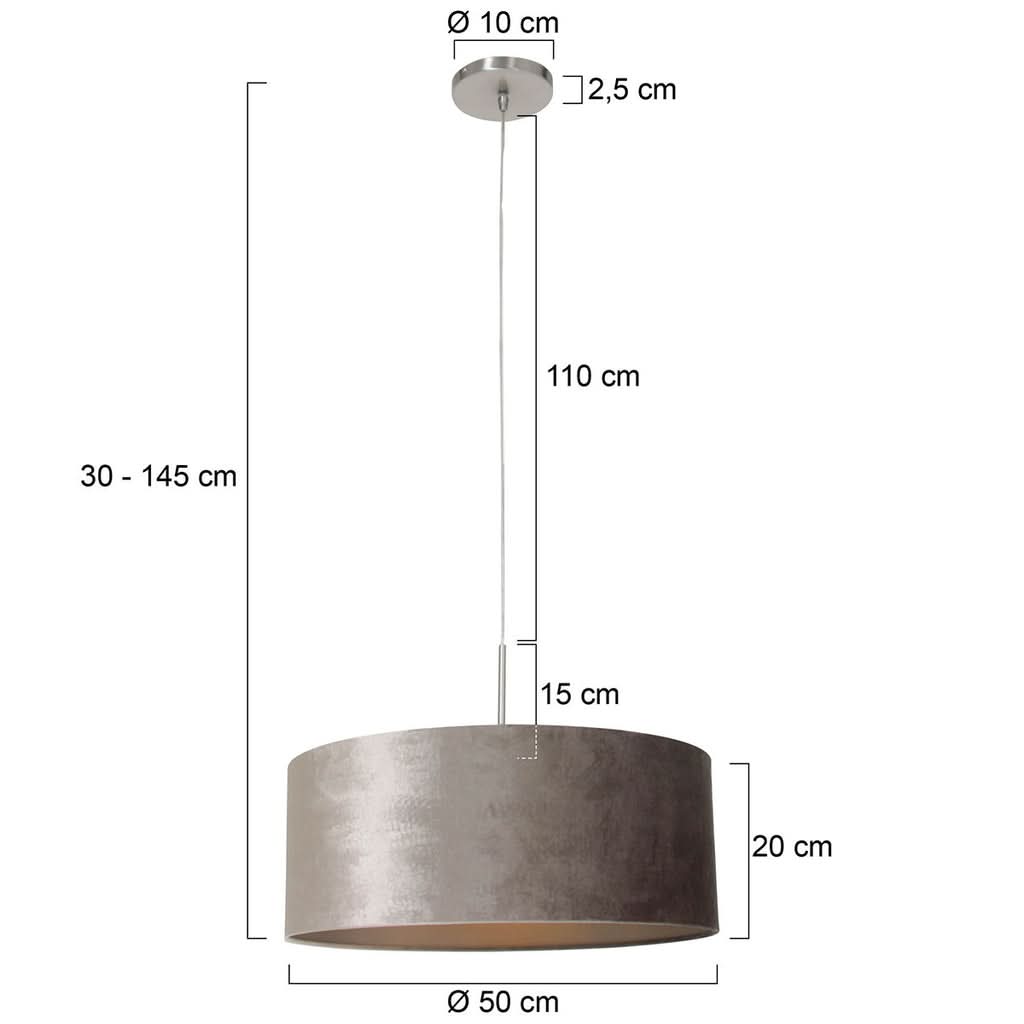 Dimensions de la suspension velours argenté : Ø 50 cm, hauteur réglable 30-145 cm – Designix.fr