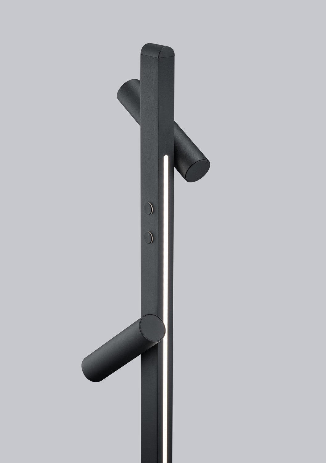 Gros plan du sommet, ruban LED vertical et deux projecteurs cylindriques pivotants