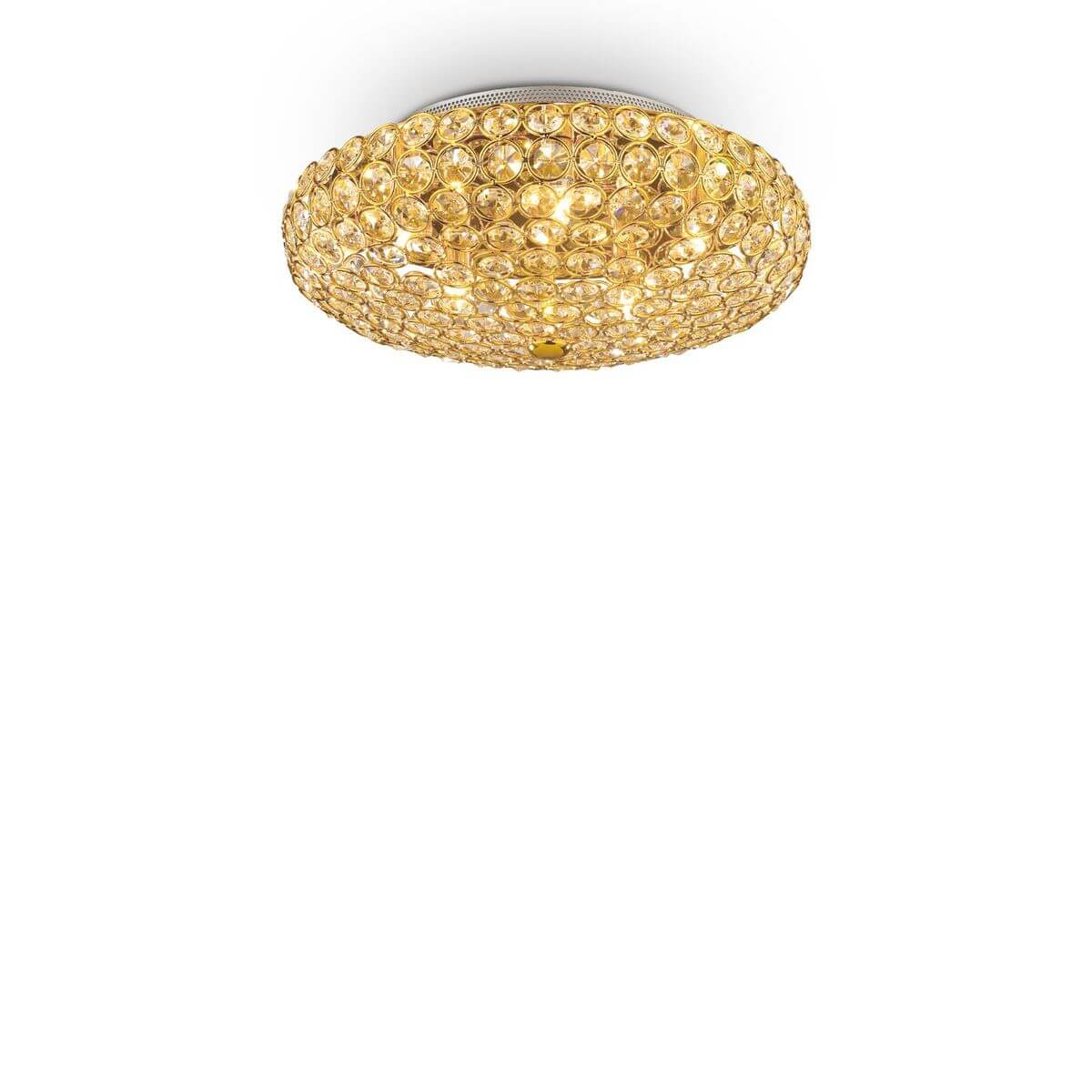 Plafonnier doré rond en cristal, vu de face sous un plafond blanc