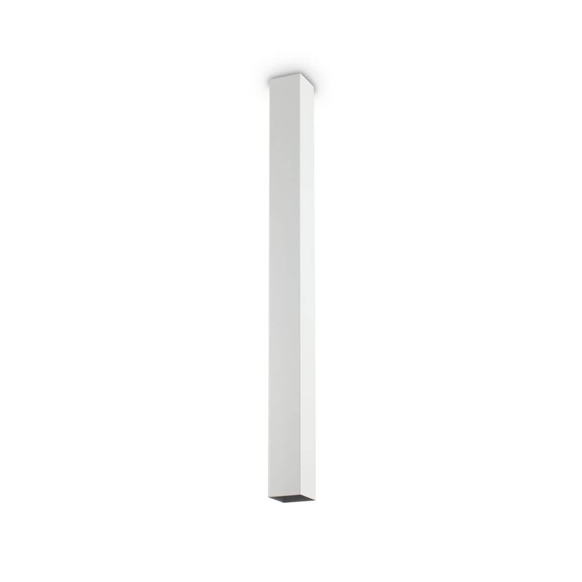 Luminaire blanc vu de face sur fond neutre, long profil vertical rectangulaire fin