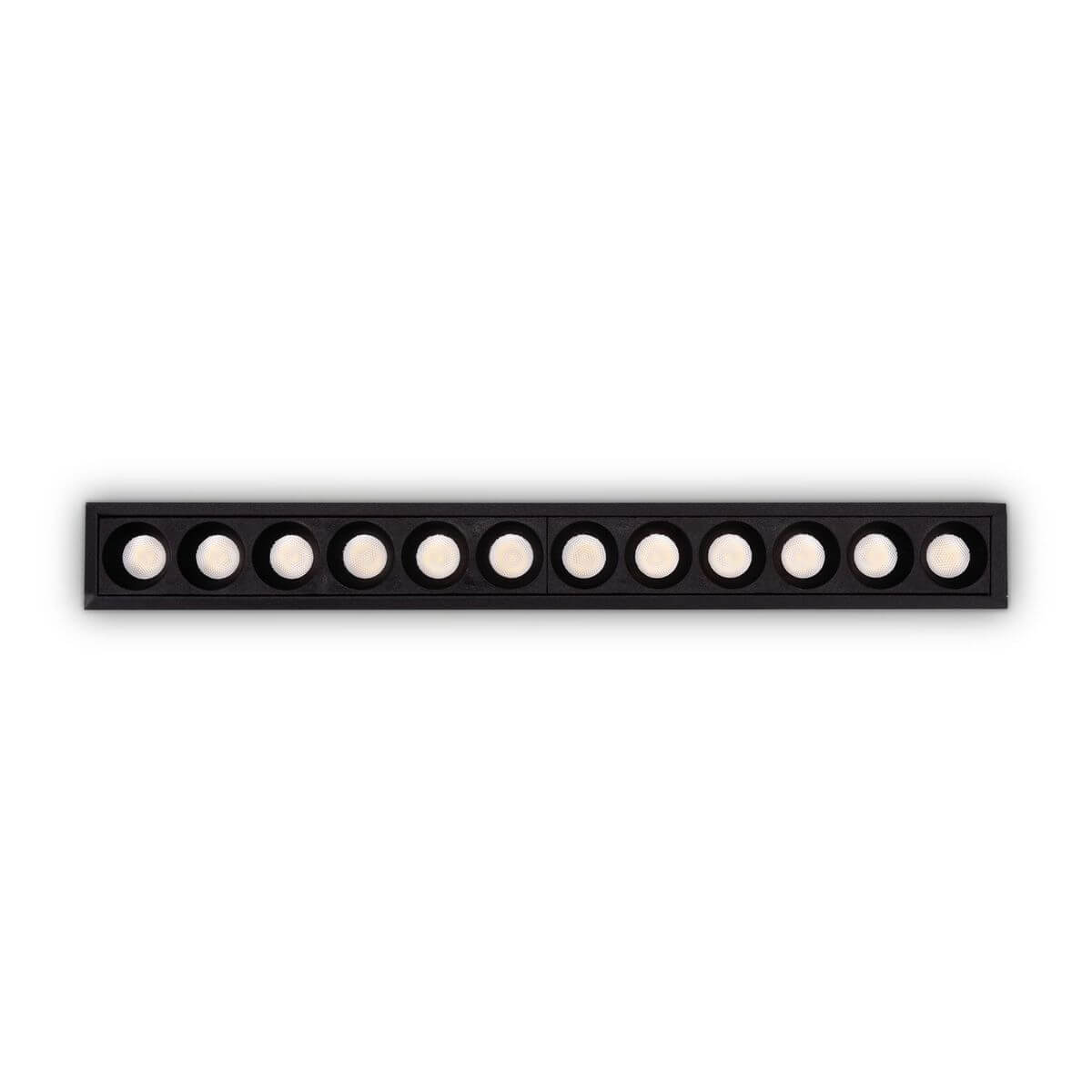 Vue de face du spot encastrable noir avec ses douze modules ronds alignés