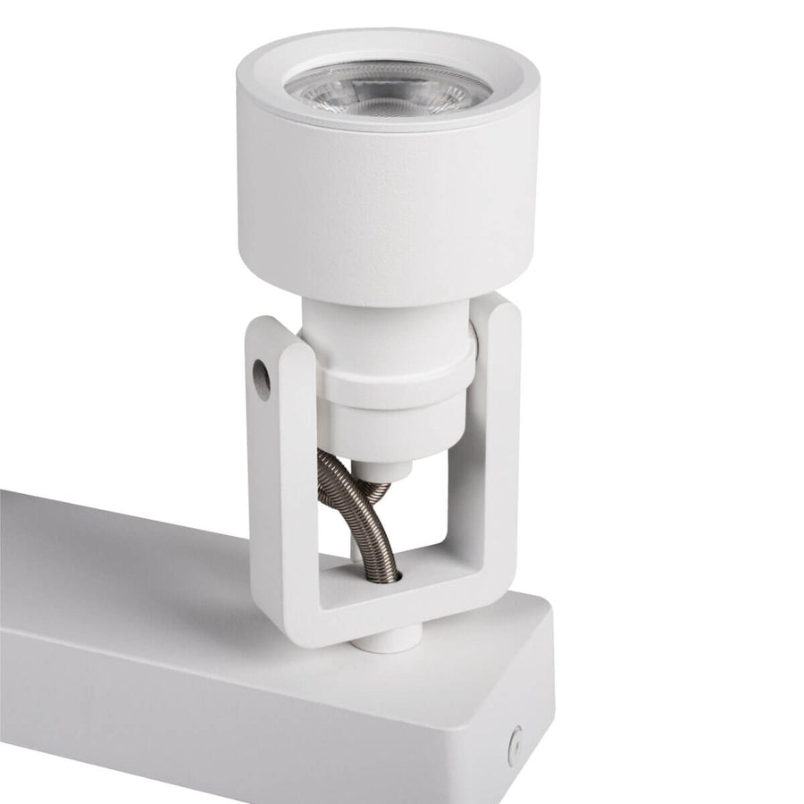 Tête cylindrique blanche du spot vue de face avec réflecteur