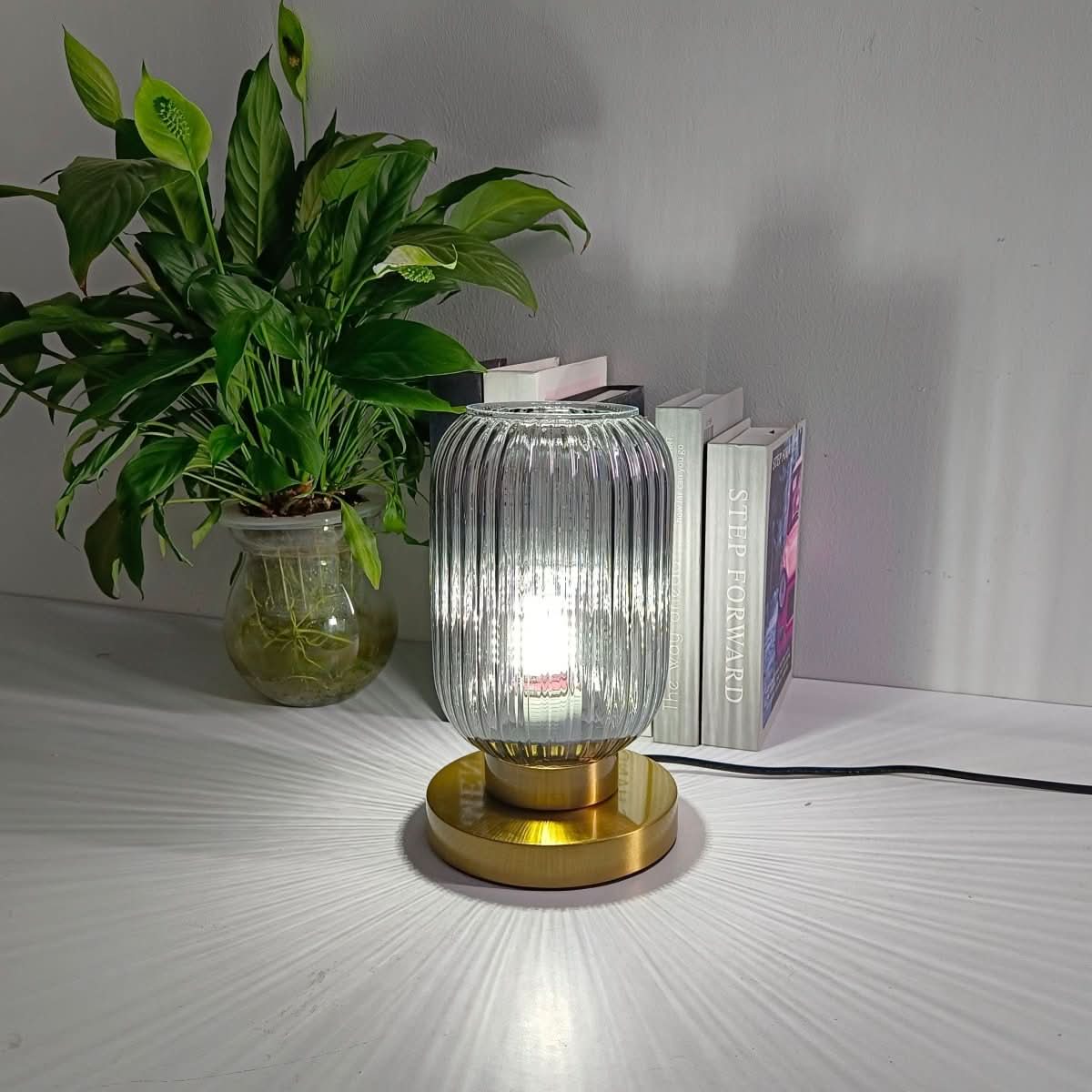 Lampe à Poser en Verre | Lueur Ciselée - Designix Lampe de chevet Blanc | 13cm