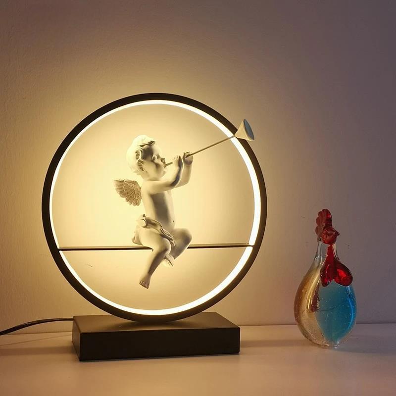 Lampe Ange Cupidon | Aura Divine - Designix Lampe de chevet Ange Trompette | Noir Blanc Chaud (3000K)