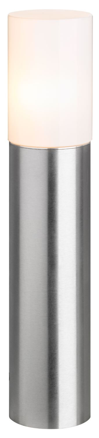 Borne extérieure allumée, diffuseur blanc émettant une lumière chaude, fût inox.