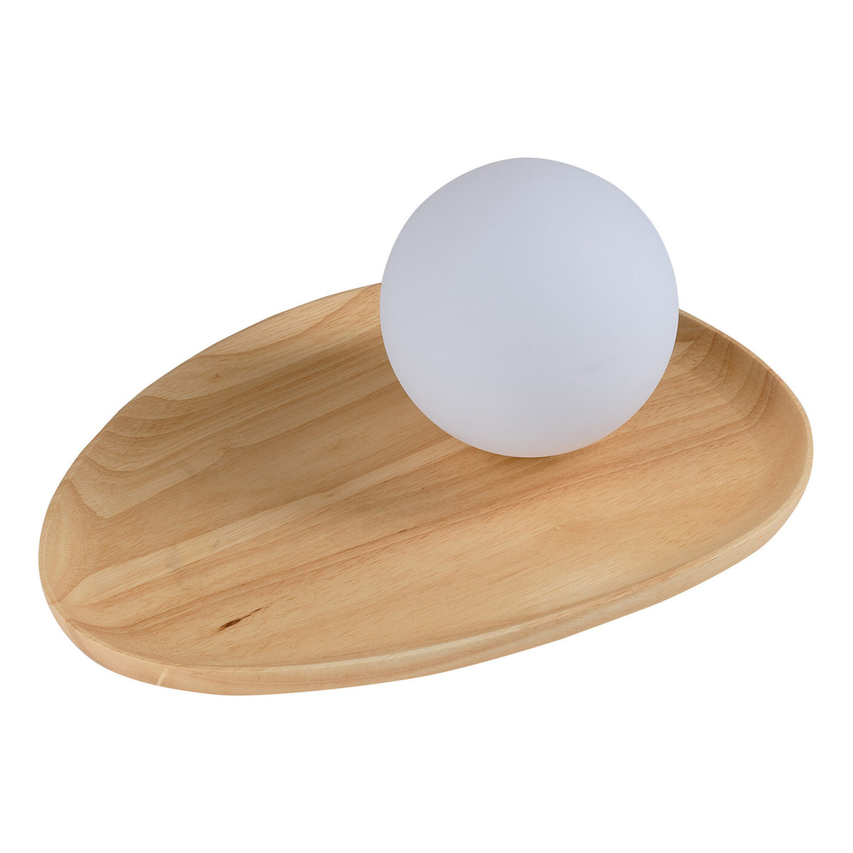 Lampe à poser boule en verre opalin sur plateau ovale en bois clair, fond blanc
