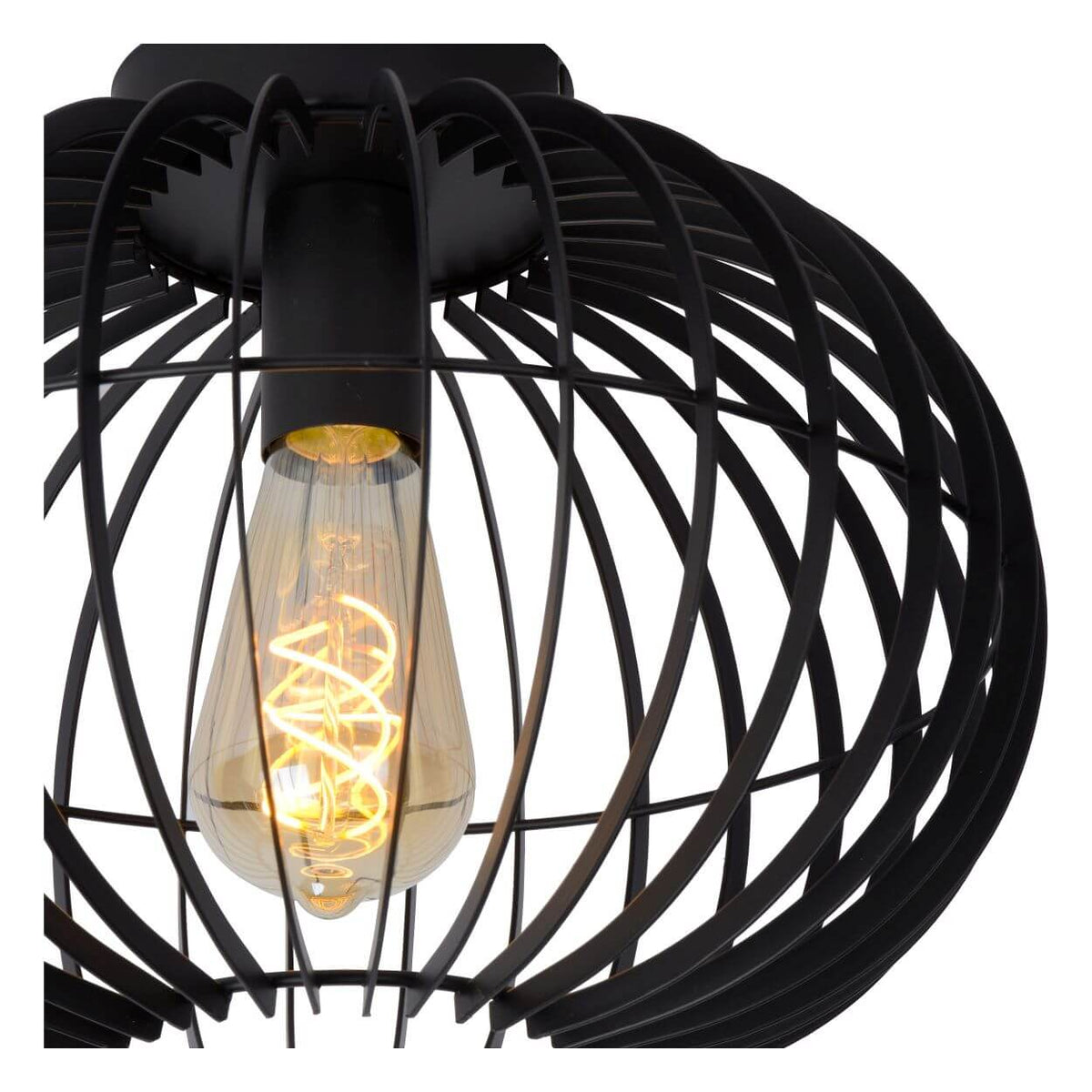 Gros plan sur l'ampoule à filament spirale et la douille noire centrale